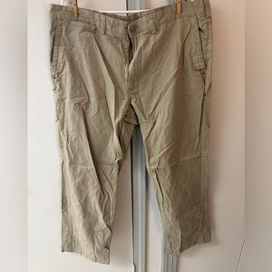 Duluth khaki pants with extra pocket size 42 x 32